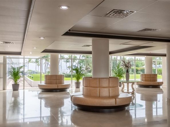 5005 Collins Ave 815, Miami Beach FL 33140