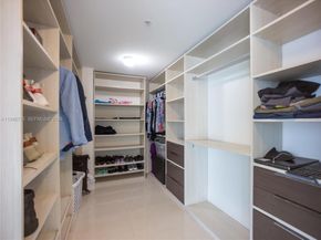 Undisclosed Address #A11948723, North Miami Beach FL 33160