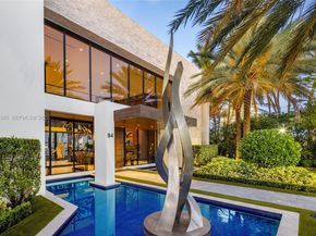 84 Isla Bahia Dr, Fort Lauderdale FL 33316