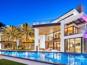 84 Isla Bahia Dr, Fort Lauderdale FL 33316