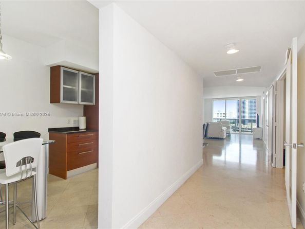 1850 S Ocean Dr 1608, Hallandale Beach FL 33009