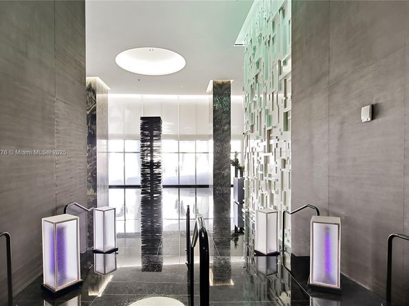 1850 S Ocean Dr 1608, Hallandale Beach FL 33009