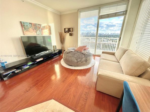 1745 E Hallandale Beach Blvd 1507W, Hallandale Beach FL 33009