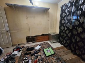 Undisclosed Address #A11916680, Miami FL 33177