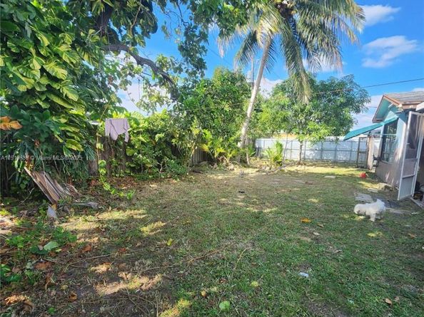 Undisclosed Address #A11916680, Miami FL 33177