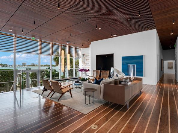 6800 Indian Creek Dr 7B, Miami Beach FL 33141