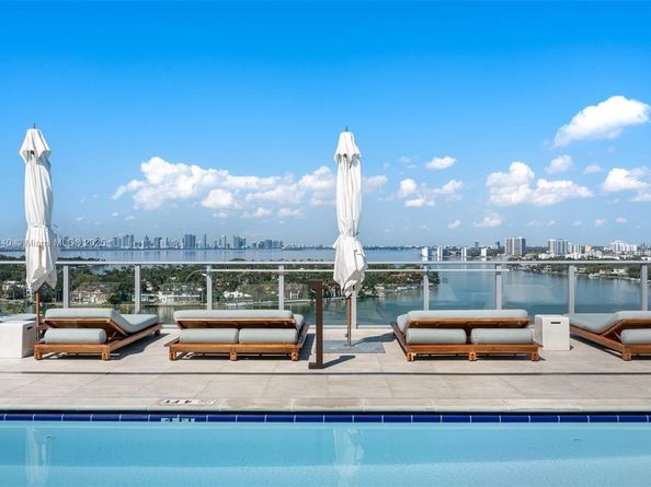 6800 Indian Creek Dr 7B, Miami Beach FL 33141