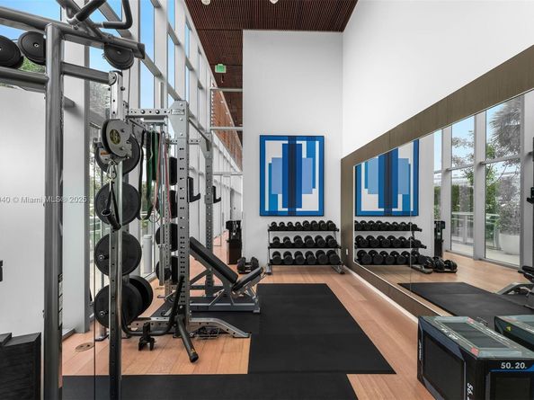 6800 Indian Creek Dr 7B, Miami Beach FL 33141