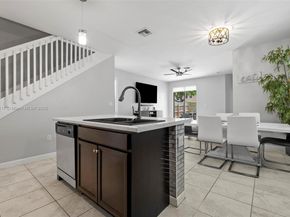 3756 NE 1st St, Homestead FL 33033
