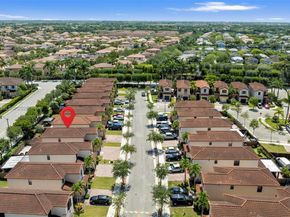 3756 NE 1st St, Homestead FL 33033