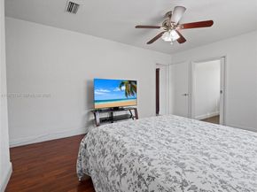 7504 NW 70th Ave, Tamarac FL 33321