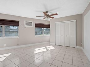 7504 NW 70th Ave, Tamarac FL 33321