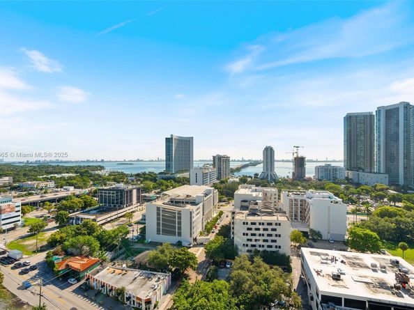 3470 E Coast Ave H1711, Miami FL 33137