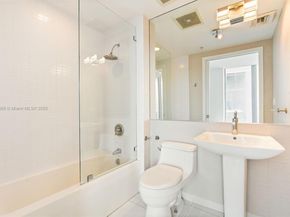 3470 E Coast Ave H1711, Miami FL 33137