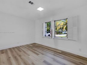 2020 NW 33rd Ct, Oakland Park FL 33309