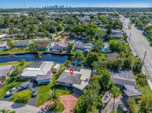 2020 NW 33rd Ct, Oakland Park FL 33309