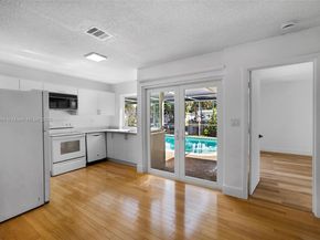 2020 NW 33rd Ct, Oakland Park FL 33309