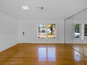 2020 NW 33rd Ct, Oakland Park FL 33309