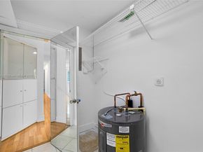 2020 NW 33rd Ct, Oakland Park FL 33309
