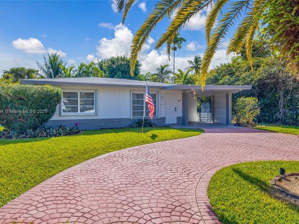 2020 NW 33rd Ct, Oakland Park FL 33309