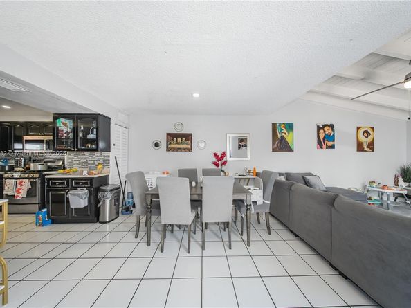 11333 SW 69th Ter, Miami FL 33173