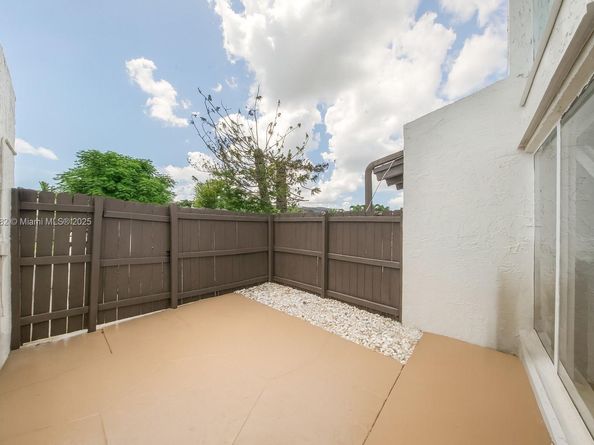 11333 SW 69th Ter, Miami FL 33173