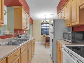 4332 SW 98th Ave, Miami FL 33165