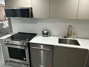 20505 E Country Club Dr 534, Aventura FL 33180