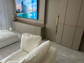 20505 E Country Club Dr 534, Aventura FL 33180