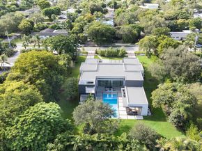 7425 SW 136th St, Pinecrest FL 33156