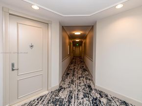 888 Brickell Key Dr 210, Miami FL 33131