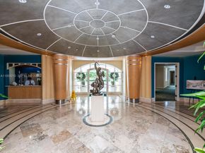 888 Brickell Key Dr 210, Miami FL 33131