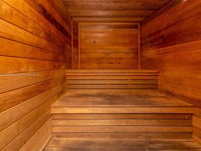 888 Brickell Key Dr 210, Miami FL 33131