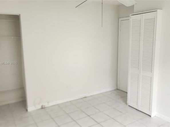 9708 Hammocks Blvd 10132, Miami FL 33196