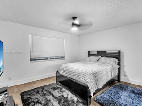 8606 SW 3rd St 103, Pembroke Pines FL 33025