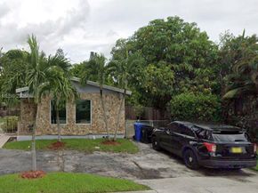 2821 NW 22nd St, Fort Lauderdale FL 33311