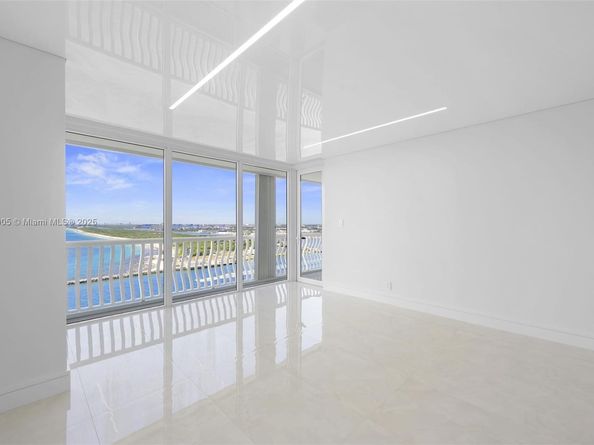2200 S Ocean Ln 2204, Fort Lauderdale FL 33316