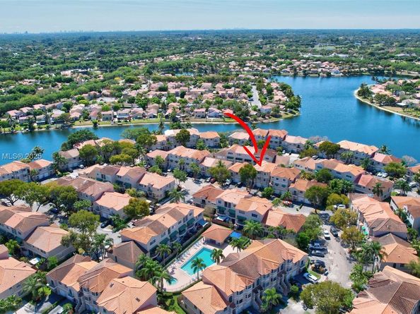 12662 NW 14th St, Sunrise FL 33323
