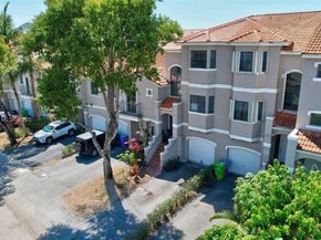 12662 NW 14th St, Sunrise FL 33323