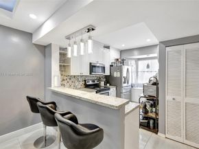 12662 NW 14th St, Sunrise FL 33323