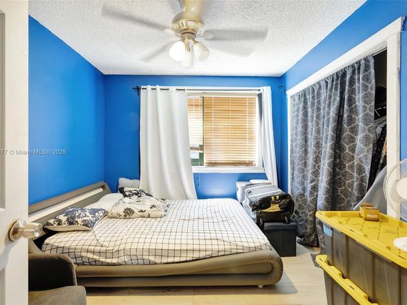 12662 NW 14th St, Sunrise FL 33323