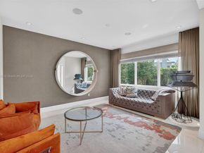 Undisclosed Address #A11918455, Fort Lauderdale FL 33316