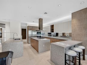 Undisclosed Address #A11918455, Fort Lauderdale FL 33316