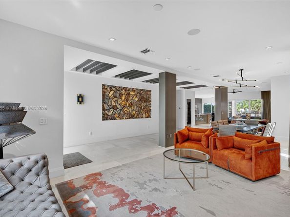 Undisclosed Address #A11918455, Fort Lauderdale FL 33316