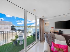 5838 Collins Ave 2F, Miami Beach FL 33140