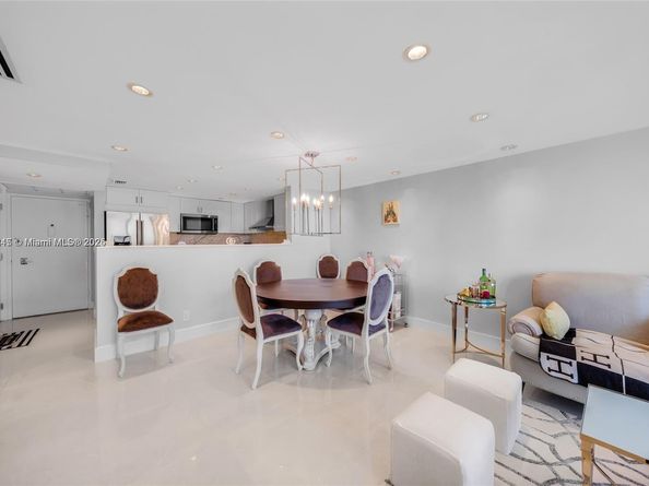 5838 Collins Ave 2F, Miami Beach FL 33140