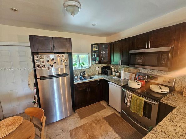 455 NW 127th St, North Miami FL 33168