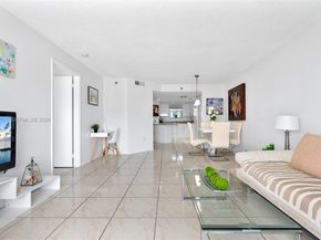 17801 N Bay Rd 607, Sunny Isles Beach FL 33160