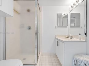 17801 N Bay Rd 607, Sunny Isles Beach FL 33160