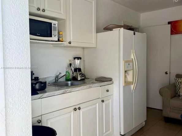 19611 NW 47th Ave, Miami Gardens FL 33055
